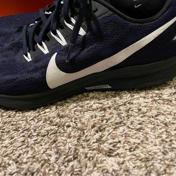 Rams shoes bundle - Picture 8 of 8